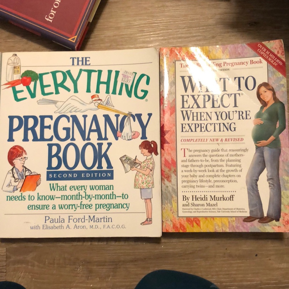 What to expect + 2 more pregnancy books!